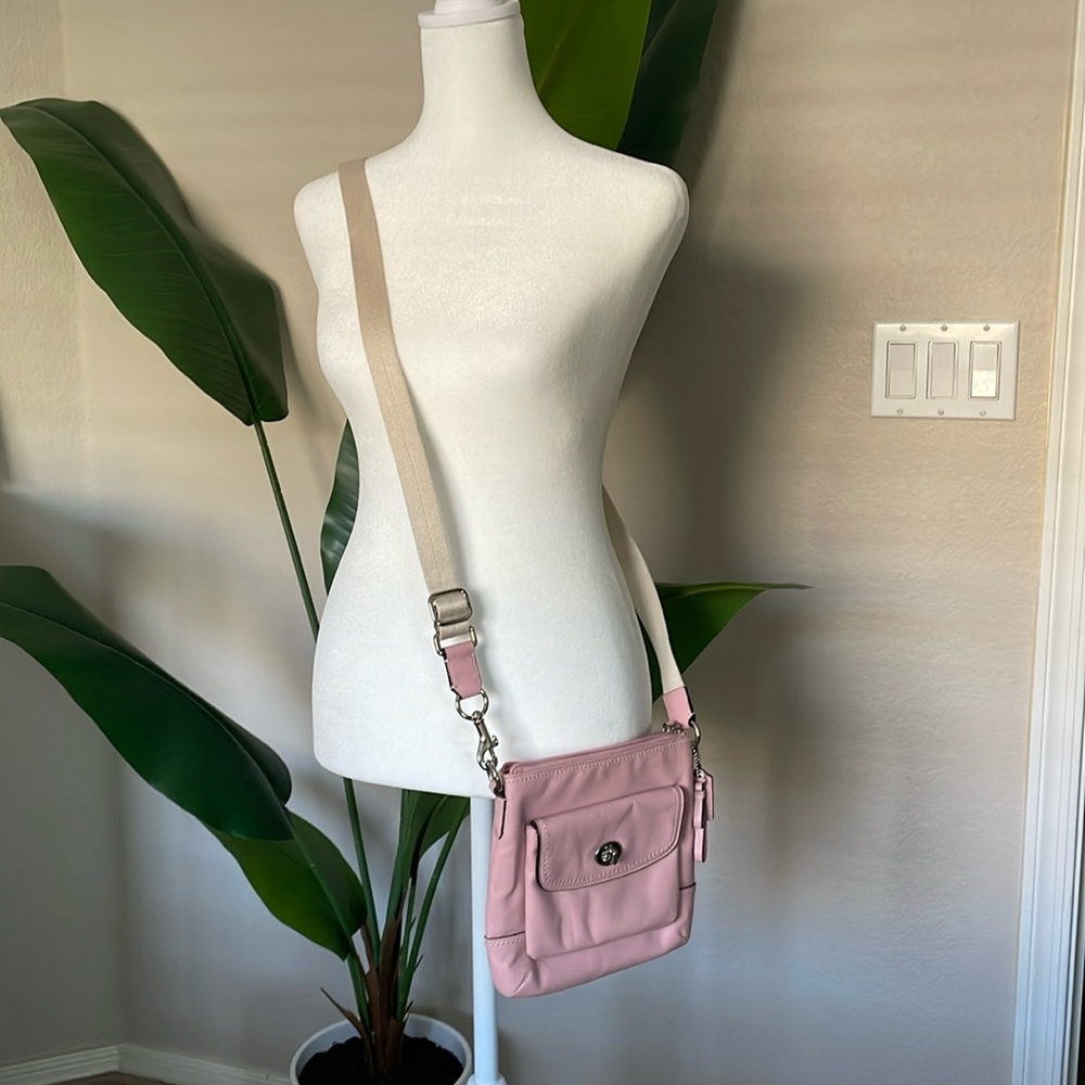 COACH F51107 Swingpack